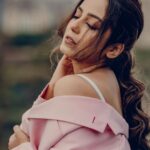 Srishty Rode Instagram - Mending My Own Business 🤍 . . . Managed by:@rutuja_pol_1023 Photo by: @pixelpassion.in @pashd_007 Makeup & hair by: @makeupartistabhishek Blazer by : @armourbespoke
