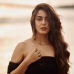 Srishty Rode Instagram - Set Yourself free 🦋 . . @happy_clickzz ❤️