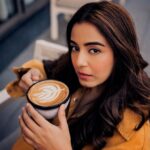 Srishty Rode Instagram – Coffee Break ☕️ Answering few Comments below! 
PS :- please make sure they’re interesting 🙈