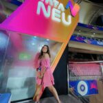 Srishty Rode Instagram - Oh, what fun! The excitement at the DY Patil stadium yesterday was unreal and the view just couldn't get any better than from the #TataNeuBox!! What's the best part, you ask? It was having the @TataNeuofficial app to keep me pumped during the breaks. #TataIPL #TataNeu #TataIPL2022