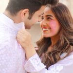 Srishty Rode Instagram - HAPPY HOLI EVERYONE ❤️ Mixing the concept of holi with this magnificent song just felt right 💯 ( we’re so filmy na 🤪🙈) Also shooting with this cutie was sooooo much fun ❤️@thakkarjigar111 (dono ki mulakaat nasheeli 🤪) Do let us know what do you guys think of this one? 😋 Shot by :- @happy_clickzz (my favourite boy! Super Talented and hard working! The bestttt ⭐️) @aliaabhatt @shantanu.maheshwari @saregama_official @neetimohan18 @bhansaliproductions @ajaydevgn @iamkrutimahesh #reels #holi2022 #merijaan #trendingreels #explore #instagram #srishtyrode #jiggarthakkar #gangubaikathiawadi #aliabhatt #reelitfeelit #reelkarofeelkaro #trending #ReelHoliParty #ReelsPeHoli #HappyHoli #HoliHai #ReelHoliChallenge #IndianTVFiesta