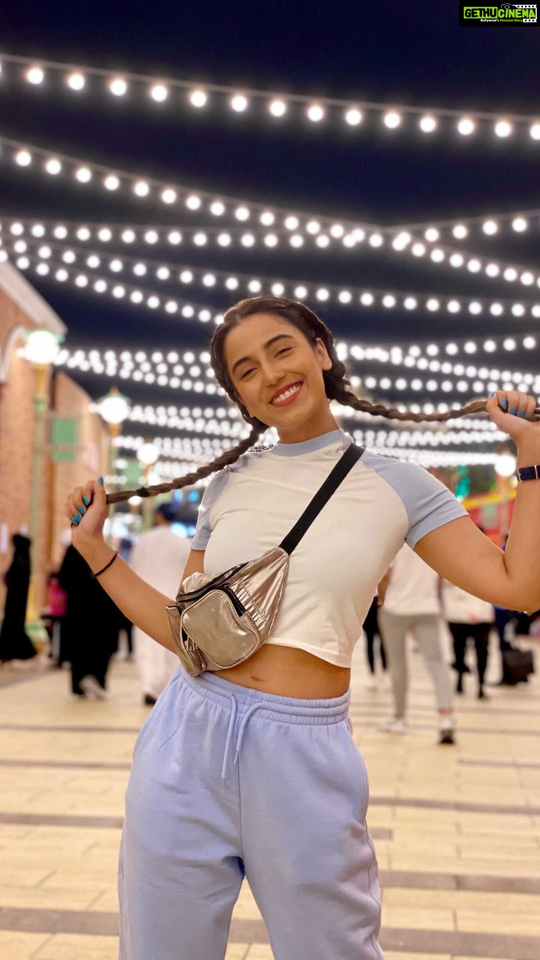 Srishty Rode Instagram - Ok Then 💁🏻♀️💥 . . #reels #reelsinstagram #trending #trendingreels #reelitfeelit Global Village