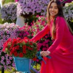 Srishty Rode Instagram - I Choose to have Magic And Miracles In my life 💖 . . . #miraclegarden #dubailife #dubaimiraclegarden #dubai @dubaimiraclegarden @lovindubai Dubai Miracle Garden