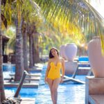 Srishty Rode Instagram - Soaking Up the Sun and good vibes ☀️💛🌻 . . . @iamrohitsulakhe Radisson Blu Resort & Spa-Karjat