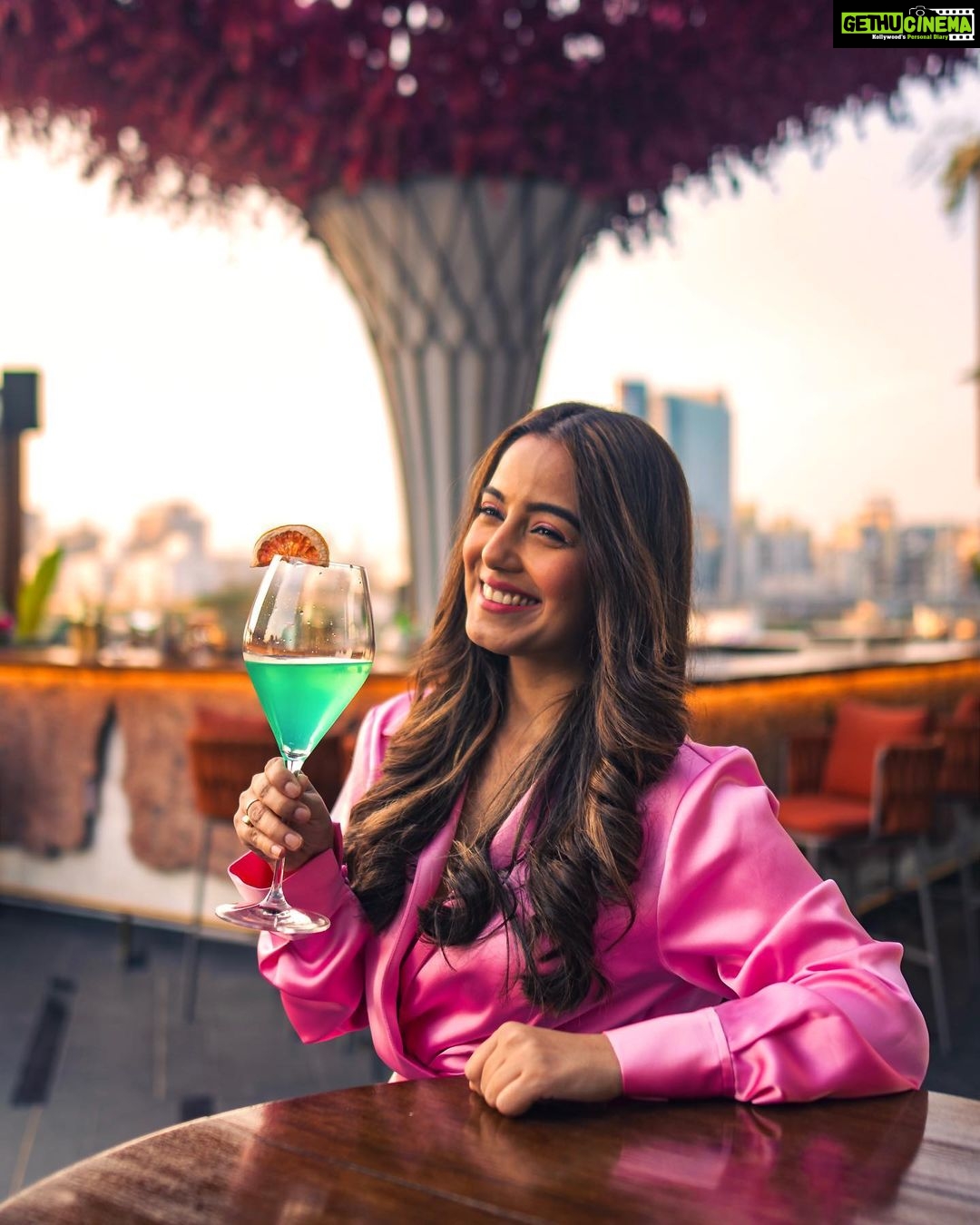Srishty Rode Instagram - "Experience the epitome of fine dining at this stunning @westinpune @asilopune where the restaurant offers an exquisite culinary journey that will leave you speechless. From the first sip to the last bite, every moment is memorable. 💖