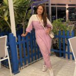 Srishty Rode Instagram - Did you notice me? 💁🏻‍♀️ . . . . #reels #reelsinstagram #reeitfeelit #dancereels #dance #trending #trendingreels