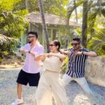 Srishty Rode Instagram - My Khiladis ❤️ Making a reel with them after a year 😍 . . . #reels #reelsinstagram #reelitfeelit #reelkarofeelkaro #dance #dancereels #khiladi #maikhiladituanadi #trending #trendingreels