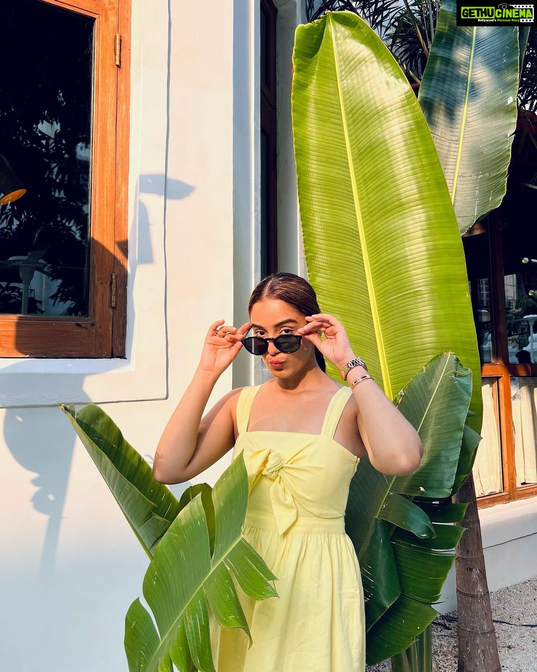 Srishty Rode Instagram - Soaking In The Sunshine ☀️