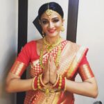 Suhasi Dhami Instagram – Namaskar