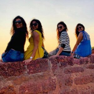 Suhasi Dhami Instagram - Goa girls 💃🍺🍺