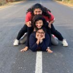 Suhasi Dhami Instagram - Yeah yeah!!!!! Right in the middle of the national highwayyy😳😳😳😳
