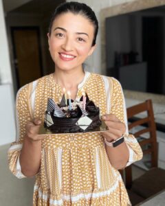 Suhasi Dhami Instagram - Thank you all for your wonderful wishes and amazing stories . Love you all 😘😘