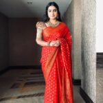 Sujitha Instagram - Special evening 🤞🏻 Beautiful saree online @jiya_boutique_ #erode #event #happy #eveningvibes