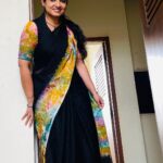 Sujitha Instagram - Me @ home 🖤 Self clicks📸 Beautiful black Lehariya Georgette with Shibhory Dyeing Colour Guarantee @nannapanenis_hub #post #evening #love #saree #insta #time #photo #traditional #home #happy #share #like #instagood #actress #suji #ahop #onlineshopping #insta
