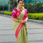 Sujitha Instagram - Love the life you live🙌🏻🥰 Traditional and function look Beautiful saree shop @aishu_boutique_official #instagood #photooftheday #post #likes #new #function #traditional #saree #shop #online #actress #new #love #happy #quotes #evening #post