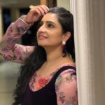 Sujitha Instagram - Just smile 😊 #photooftheday #actress #modern #outfitoftheday #post #time #new #look #photoshoot #photo #instalike #instagram