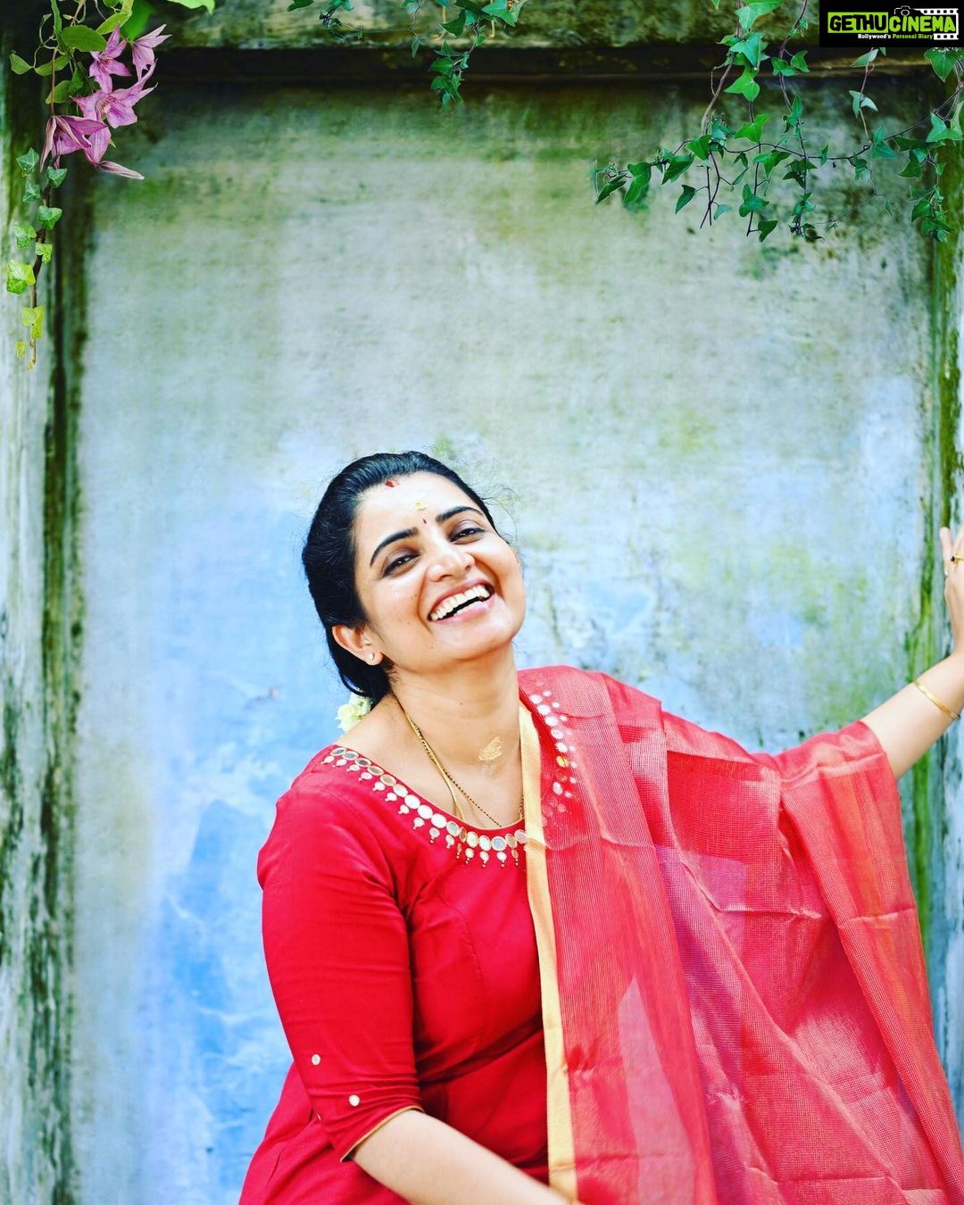 Sujitha - 19.7K Likes - Most Liked Instagram Photos