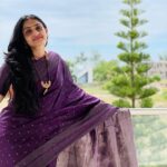 Sujitha Instagram - Yeah 😃 #its time to #celebrate My favourite colour saree @thogaiisilks #festivewear #post #photography #photooftheday #newpost #portraitphotography #celebration #actress #family #festival #festivalfashion