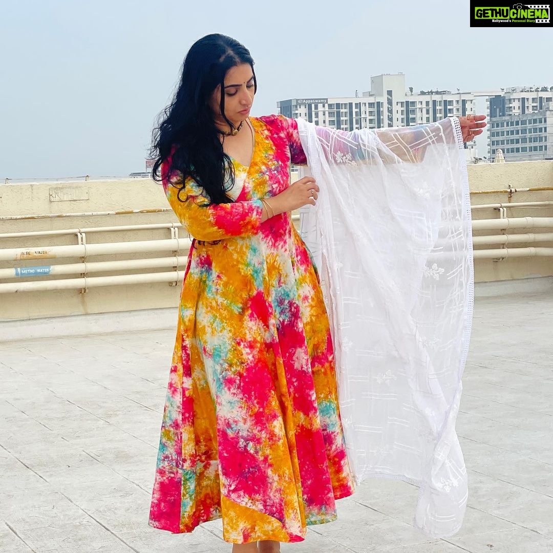 Sujitha Instagram - Casual and colourful pics ππ€© #dress design and printed for my choice @nannapanenis_hub #post #instagood #latest #photography #photo #new #dress #actress #kollywood #fresh #eveningvibes #weekend