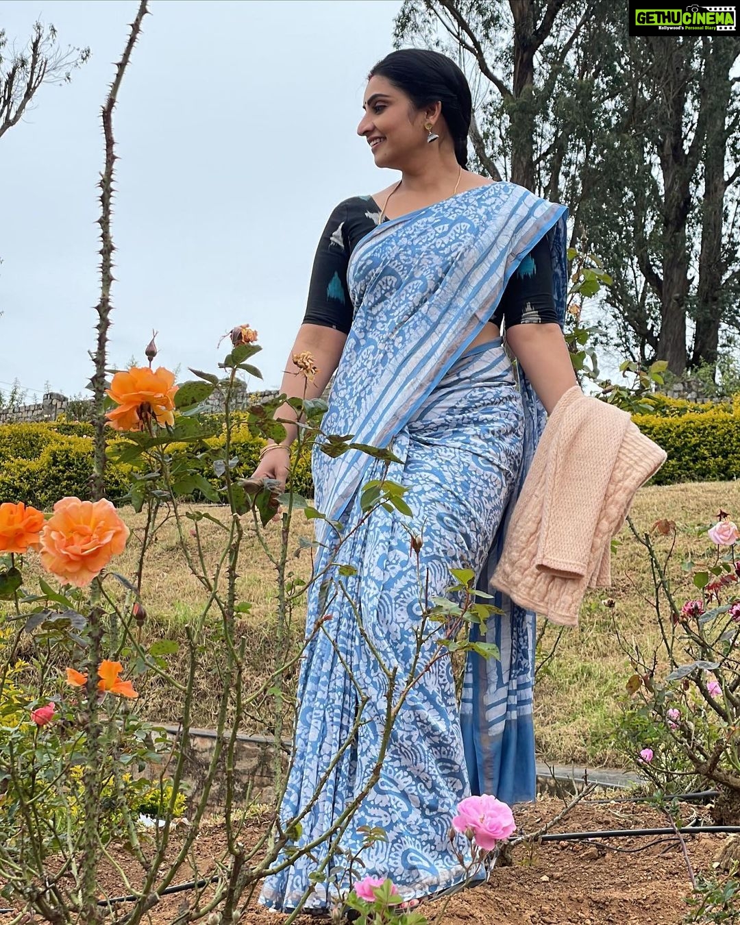 Sujitha Instagram - Rose garden🌹🥀 #kodaikanal #pandianstore #work #garden #park #beauty #goodvibes