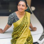 Sujitha Instagram - Be your own version 🥰 #selflove Saree my style shop @lakshanastudios #post #photography #portraitphotography #photo