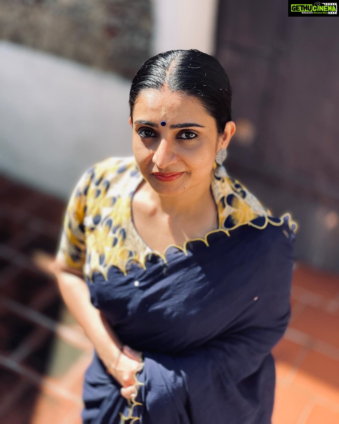 Sujitha Instagram - Fresh fresh Be fresh Be you 🤩 Beautiful designer cotton saree @studiovirupa Shop now 🙌🏻 #post #evening #explorepage #latestfashion #traditional #westernwear #suji #sujitha #new #photooftheday #photoshoot #photography #instagood #instafashion