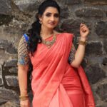Sujitha Instagram - I am wise 🙌🏻 , So I am changing myself 🥰 #new #post #newpost #photography #photo #photooftheday #postoftheday #suji #sujitha #love #change #makeover #saree #traditional #day