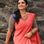 Sujitha Instagram - I am wise 🙌🏻 , So I am changing myself 🥰 #new #post #newpost #photography #photo #photooftheday #postoftheday #suji #sujitha #love #change #makeover #saree #traditional #day