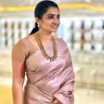 Sujitha Instagram - Another special picture #saree always my favourite🥰 Kubera pattu beautiful colour @lakshanastudios