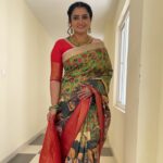 Sujitha Instagram - Love this traditional look and customised silk saree @southtraditionalsarees Event look 😊❤️ #post #video #new #look #morning #start #happy #traditional #saree #shop #shopping