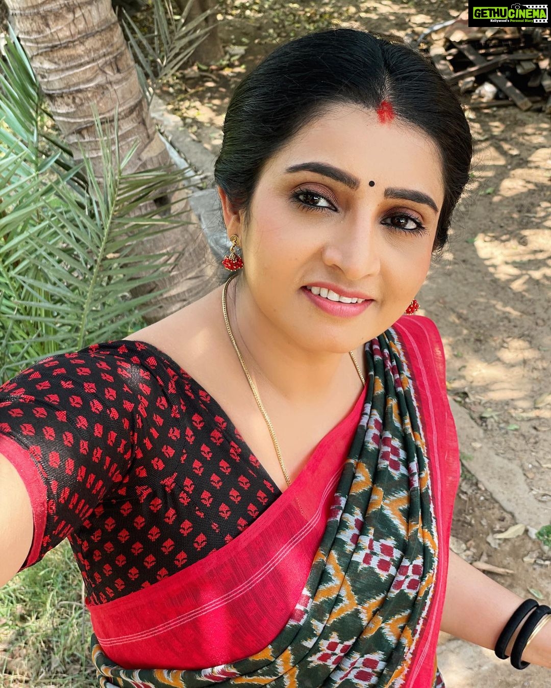 Sujitha Instagram - Recent photographs from PS πβΊοΈ Got this beautiful saree @fameblueboutique Summer special collections π