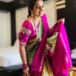 Sujitha Instagram - All dressed up and ready to go😎😆! Another day 😍 Love this silk saree and blouse work @macvastra