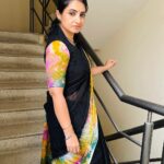 Sujitha Instagram - Me @ home 🖤 Self clicks📸 Beautiful black Lehariya Georgette with Shibhory Dyeing Colour Guarantee @nannapanenis_hub #post #evening #love #saree #insta #time #photo #traditional #home #happy #share #like #instagood #actress #suji #ahop #onlineshopping #insta