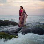 Sujitha Instagram - Amazing shots in beach shore Taken by @haran_official_ Mua @sharanyas_makeupartistry Hair @vanitha_makeover Outfit @visha_boutique_ These are few for #instagram #post #daily #smile #dawn #clicks #photography #photo #picture #instafashion #new #look #feelings #fresh #startup #suji #sujithadhanush #kathakelukathakelu #photoofthedayy