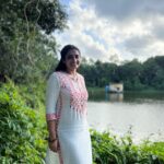 Sujitha Instagram - Just be natural🥰❤️ A visit to Kerala 👌 #live #thebest #happy #day #photooftheday #photography #village