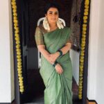 Sujitha Instagram - New new new #photography All mobile clicks 🥰 Got this saree @_dazz_ling_collections_