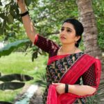 Sujitha Instagram - Recent photographs from PS 😊☺️ Got this beautiful saree @fameblueboutique Summer special collections 👌