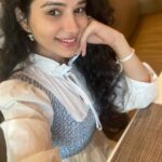 Sukirti Kandpal Instagram - Fasting nahi feasting ho rahi thi @viciousvishal lol that's what I did despite a fast. 👩🏻‍🦱👻
