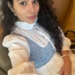 Sukirti Kandpal Instagram - Fasting nahi feasting ho rahi thi @viciousvishal lol that's what I did despite a fast. 👩🏻‍🦱👻