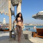 Sukirti Kandpal Instagram - Abs are made in the kitchen 🌸🐈🌊 WHITE Beach