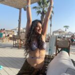 Sukirti Kandpal Instagram - 🌊🌊🌊 and my heart goes 🌸👩🏻‍🦱🐈 WHITE Beach
