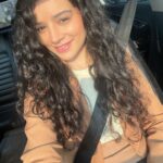 Sukirti Kandpal Instagram - 👩🏻‍🦱🌸🐈❤️
