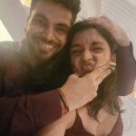 Sumbul Touqeer Khan Instagram - What a crazyyyy night⭐️ Mere apne❤️