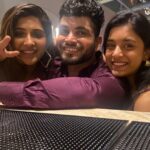 Sumbul Touqeer Khan Instagram - What a crazyyyy night⭐️ Mere apne❤️