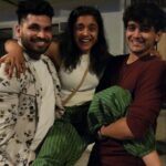 Sumbul Touqeer Khan Instagram - I swear it wasn't planned 🫣😂❤️ @shivthakare9 ❤️ @pravisht_m ⭐️ Marine drive