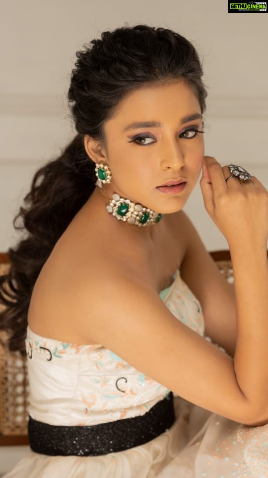 Sumbul Touqeer Khan - 224.8K Likes - Most Liked Instagram Photos