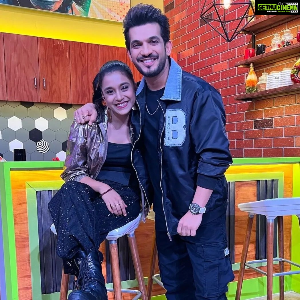 Sumbul Touqeer Khan - 238.6K Likes - Most Liked Instagram Photos