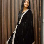 Sumbul Touqeer Khan Instagram - Traditional attire is my favourite amongst all the styles 🖤 Outfit- @laevachi