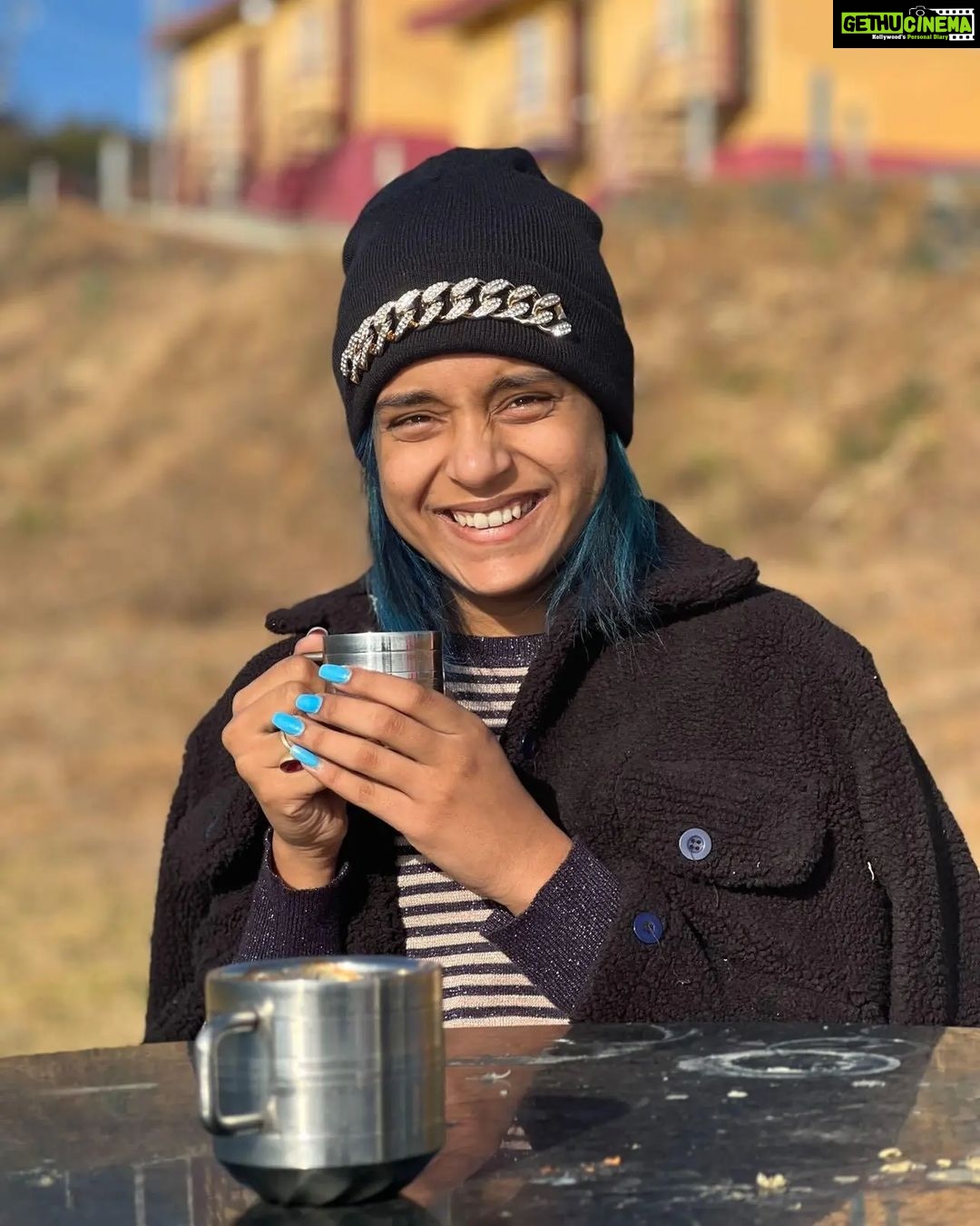 Sumbul Touqeer Khan - 285.5K Likes - Most Liked Instagram Photos