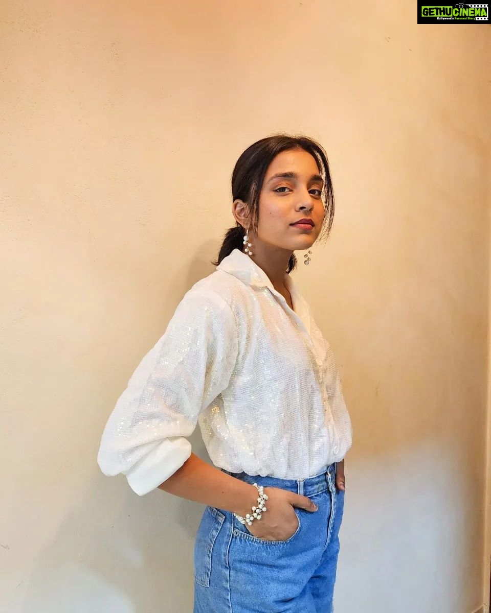 Sumbul Touqeer Khan - 281.6K Likes - Most Liked Instagram Photos